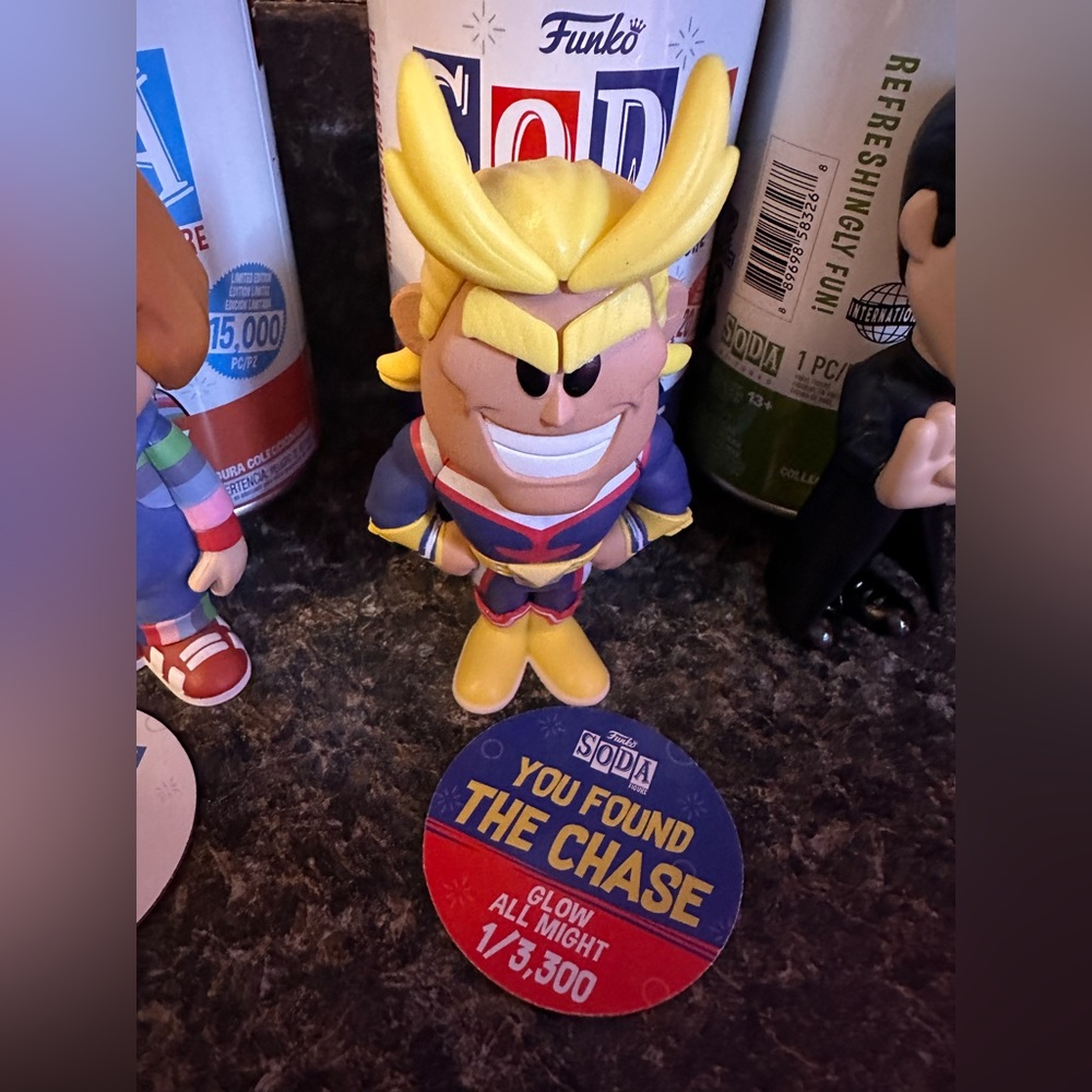 Funko Soda Chase - Glow All Might